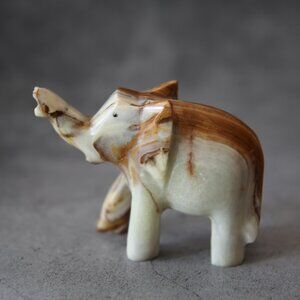 Marble Onyx Elephant, Elephant Figurine, Small Onyx Elephant, Vintage Figurine,